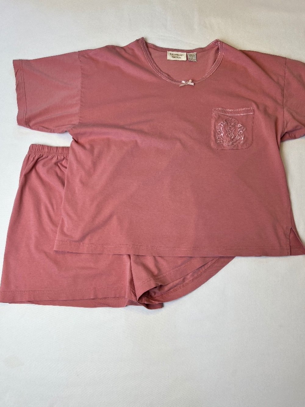 *FIRM PRICE* Vintage Victoria’s Secret Cotton Sleep Set Gold Label